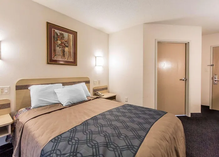 Econo Lodge Morristown